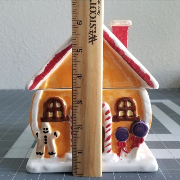 Gingerbread House Hand Painted Treat Jar Food Storage Holiday Decor - Picture 8 of 11